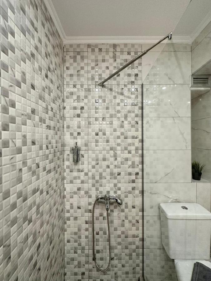 Aura Suite V6 By Halu! Thessaloníki Exteriör bild